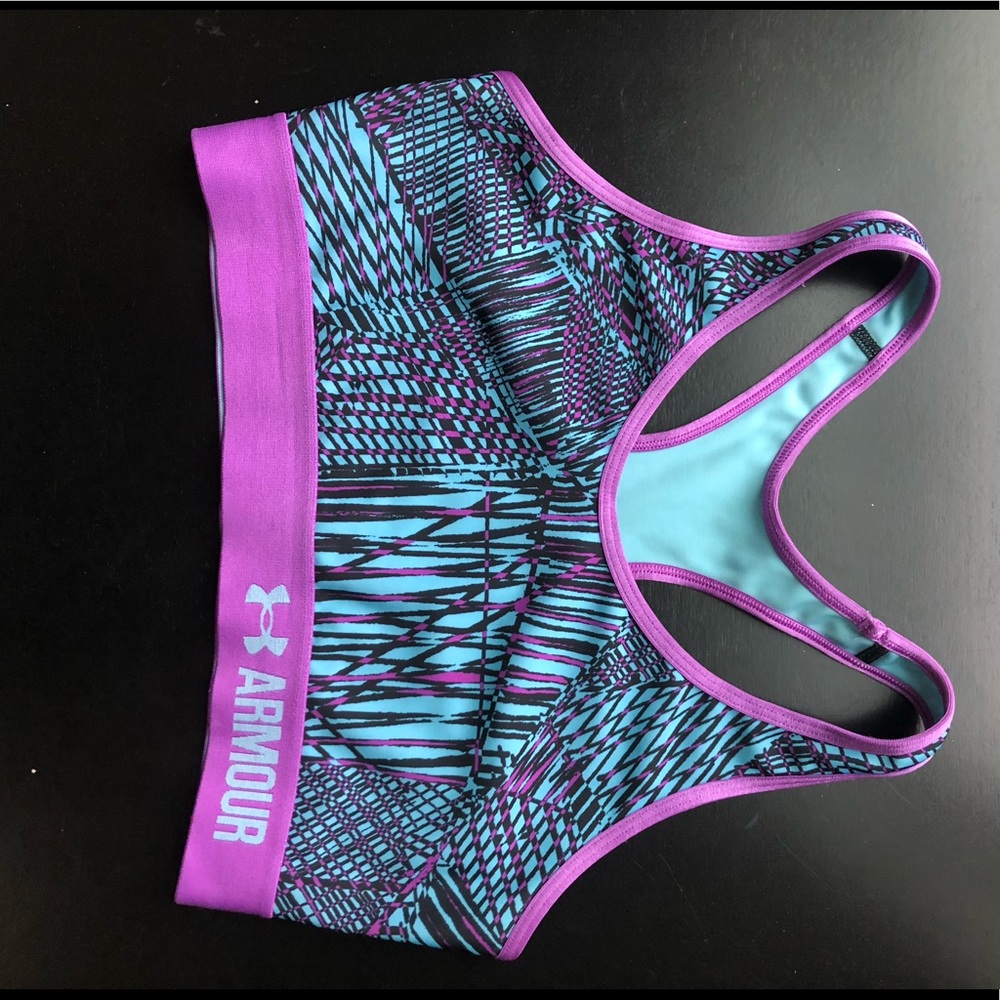 Sports bra